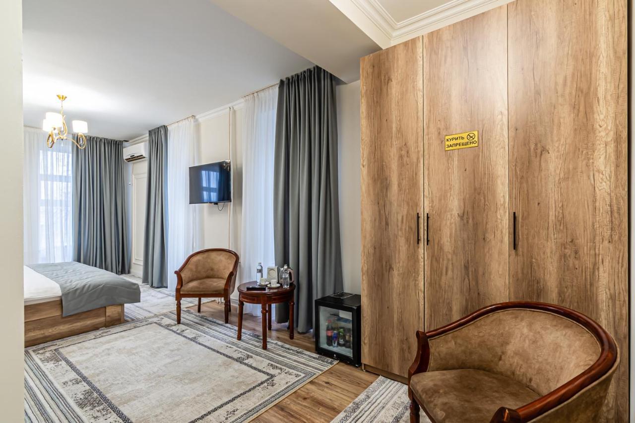 Oscar Hotel By Ag Hotels Group Almati Kültér fotó